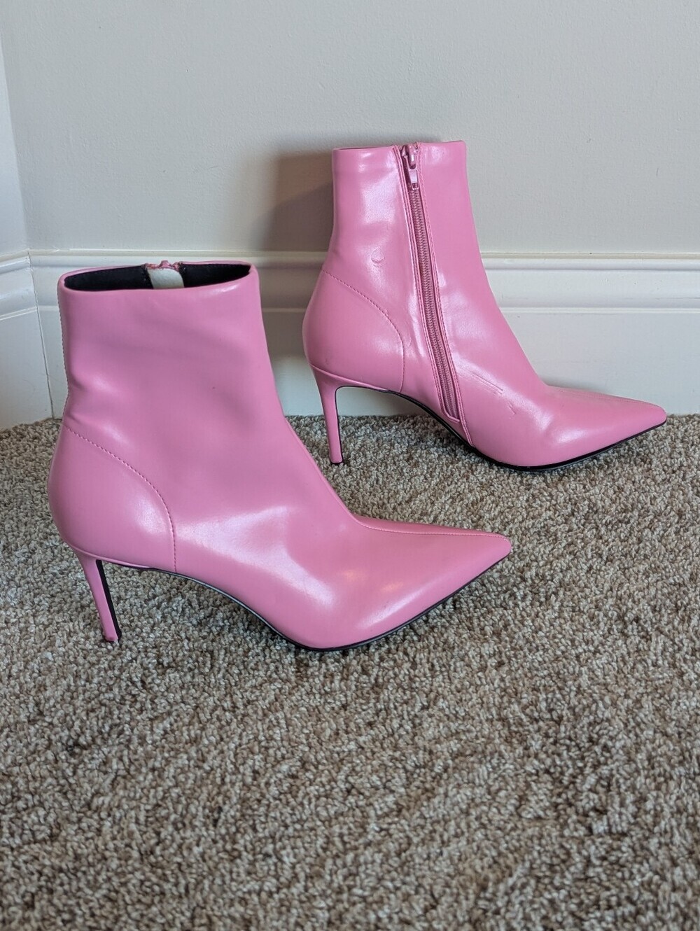 Jeffrey Campbell Nixie Faux Leather Short Boots - Bubble Gum Pink sz 8.5